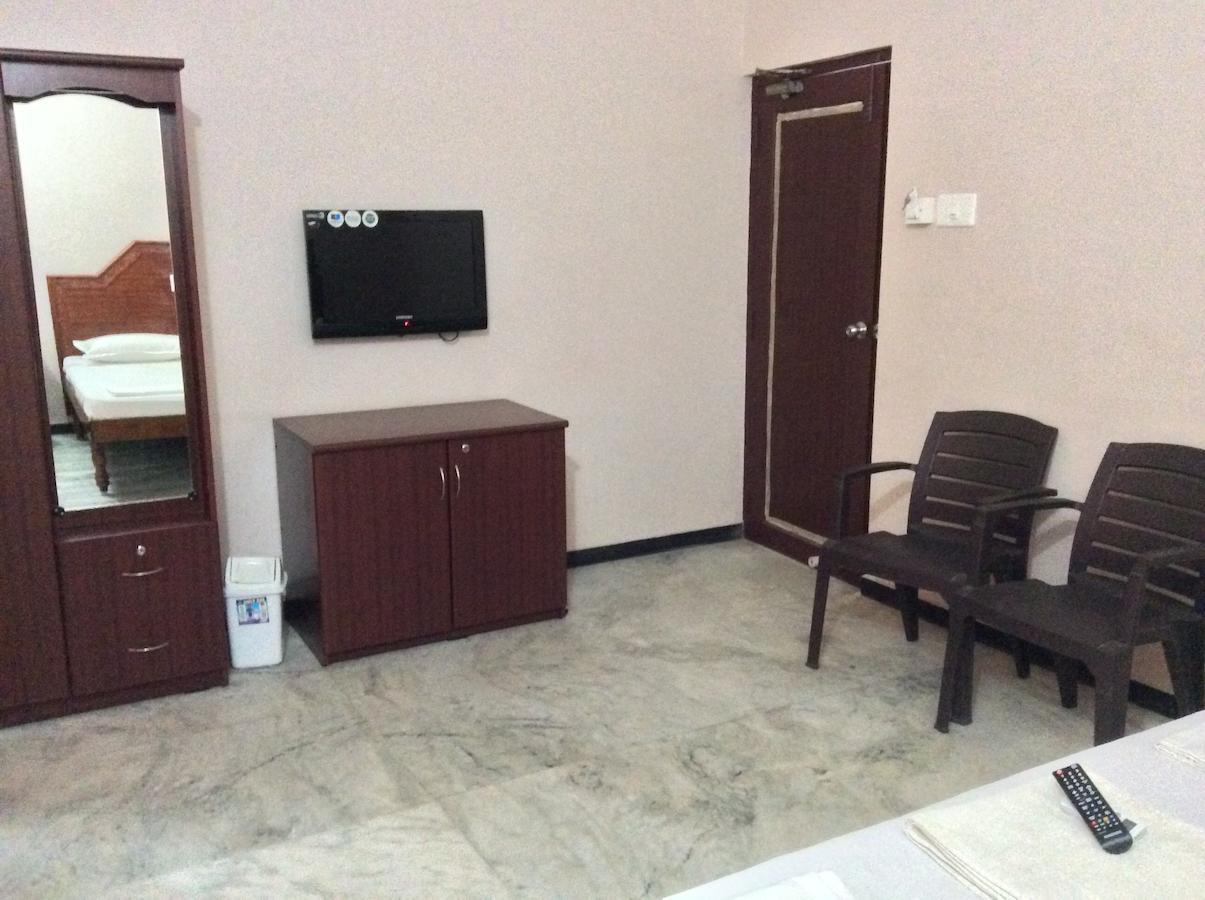 Sakthi Lodge Dharapuram Rum bild